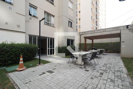 Apartamento para alugar com 48m², 2 quartos e 1 vaga Apartamento para alugar com 48m², 2 quartos e 1 vagaÁrea comum - Churrasqueira