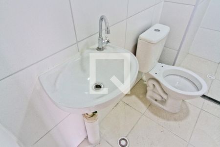 Apartamento para alugar com 39m², 2 quartos e sem vagaBanheiro