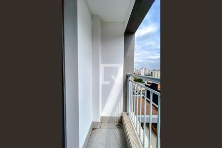 Varanda da Sala/Quarto de kitnet/studio para alugar com 1 quarto, 25m² em Vila Dom Pedro I, São Paulo