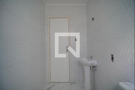 Casa à venda com 82m², 2 quartos e 1 vaga Casa à venda com 82m², 2 quartos e 1 vagaBanheiro