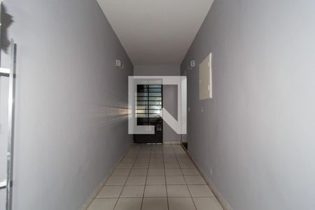 Casa à venda com 330m², 2 quartos e 2 vagas Casa à venda com 330m², 2 quartos e 2 vagasHall de entrada