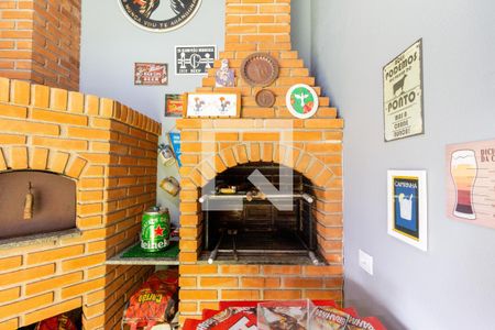 Casa à venda com 330m², 2 quartos e 2 vagas Casa à venda com 330m², 2 quartos e 2 vagasDetalhe - Espaço Gourmet