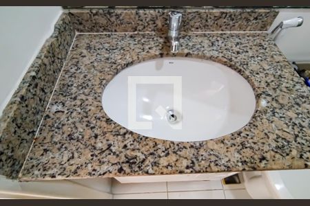 Apartamento à venda com 62m², 2 quartos e 1 vagabanheiro social