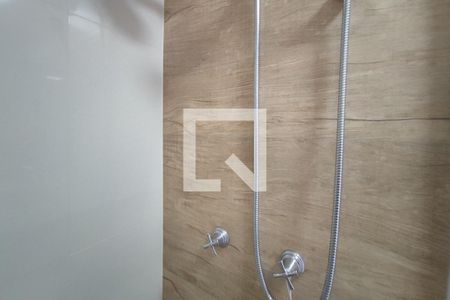 Banheiro Suíte de apartamento à venda com 2 quartos, 64m² em Vila Proost de Souza, Campinas