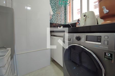 Apartamento à venda com 64m², 2 quartos e 1 vagaÁrea de Serviço