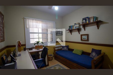 Casa de condomínio à venda com 320m², 4 quartos e 2 vagasQuarto 1