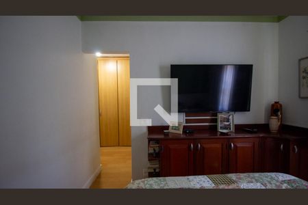 Casa de condomínio à venda com 320m², 4 quartos e 2 vagasSuíte