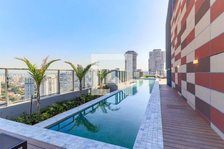 Studio à venda com 22m², 1 quarto e sem vaga Studio à venda com 22m², 1 quarto e sem vagaÁrea comum - Piscina