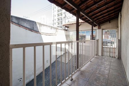 Casa para alugar com 240m², 3 quartos e 2 vagasHall de entrada