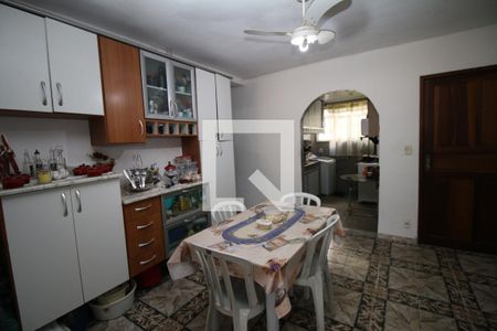 Sala de Jantar de apartamento à venda com 4 quartos, 105m² em Olaria, Rio de Janeiro