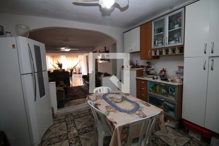 Sala de Jantar de apartamento à venda com 4 quartos, 105m² em Olaria, Rio de Janeiro