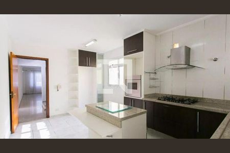 Casa à venda com 150m², 3 quartos e 2 vagas