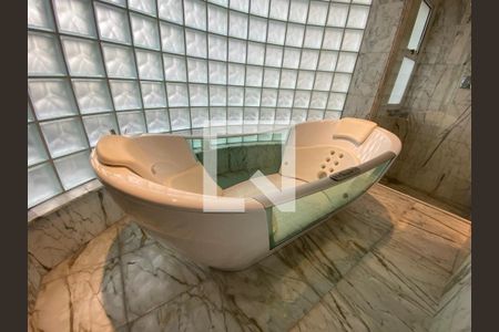 Apartamento à venda com 448m², 4 quartos e 5 vagas