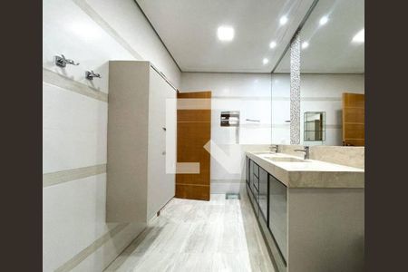Casa à venda com 375m², 4 quartos e 4 vagas