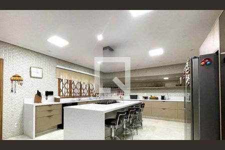 Casa à venda com 375m², 4 quartos e 4 vagas