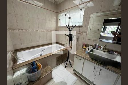 Casa à venda com 3 quartos, 260m² em Jardim Vila Galvao, Guarulhos