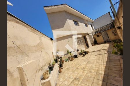 Casa à venda com 110m², 2 quartos e 2 vagas