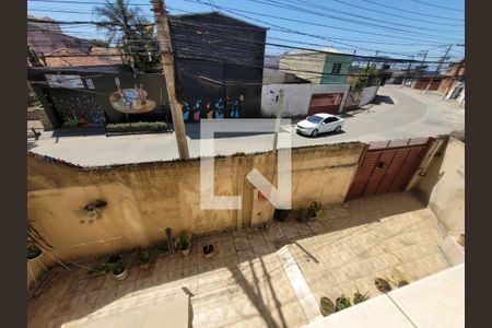 Casa à venda com 110m², 2 quartos e 2 vagas
