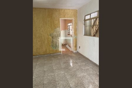 Casa à venda com 3 quartos, 145m² em Vila Antonieta, São Paulo