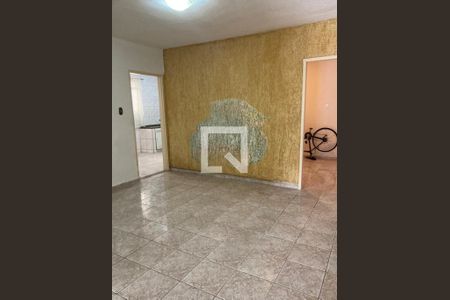 Casa à venda com 3 quartos, 145m² em Vila Antonieta, São Paulo