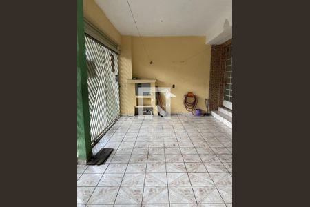 Casa à venda com 145m², 3 quartos e 2 vagas