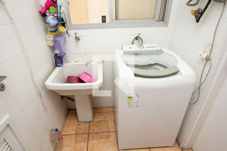 Apartamento à venda com 80m², 3 quartos e 1 vagaÁrea de Serviço