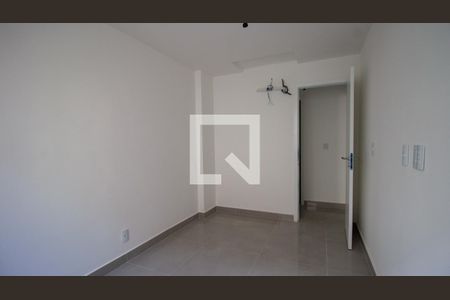 Apartamento à venda com 71m², 2 quartos e 1 vagaQuarto