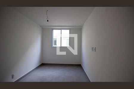 Apartamento à venda com 71m², 2 quartos e 1 vagaSuíte 