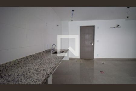 Apartamento à venda com 71m², 2 quartos e 1 vagaCozinha e Área de Serviço
