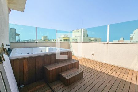 Apartamento para alugar com 116m², 3 quartos e 2 vagas Apartamento para alugar com 116m², 3 quartos e 2 vagasVaranda