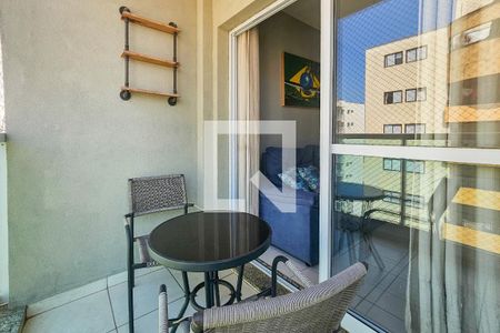Apartamento para alugar com 58m², 2 quartos e 1 vaga Apartamento para alugar com 58m², 2 quartos e 1 vagaVaranda