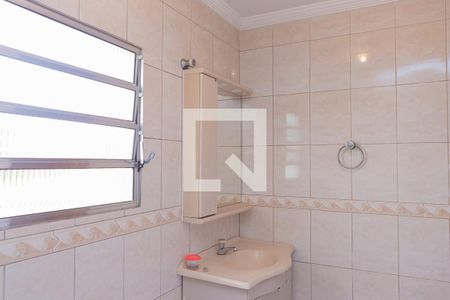 Casa à venda com 160m², 3 quartos e 2 vagasBanheiro quarto 3