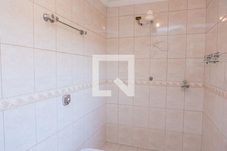 Casa à venda com 160m², 3 quartos e 2 vagasBanheiro quarto 3