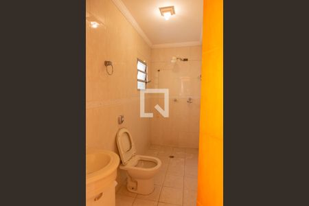 Casa à venda com 160m², 3 quartos e 2 vagasBanheiro Social