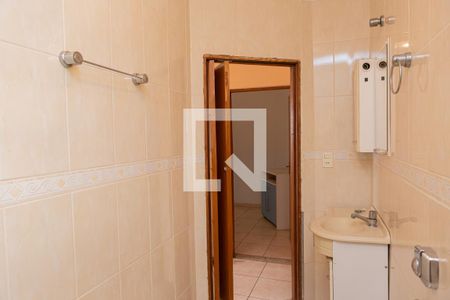 Casa à venda com 160m², 3 quartos e 2 vagasBanheiro Social