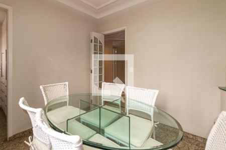 Apartamento à venda com 220m², 3 quartos e 4 vagasCopa