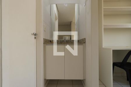 Banheiro da Suíte de kitnet/studio para alugar com 1 quarto, 22m² em Iguatemi, Ribeirão Preto