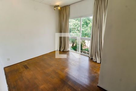 Casa à venda com 335m², 3 quartos e 4 vagas Casa à venda com 335m², 3 quartos e 4 vagasSuíte 1