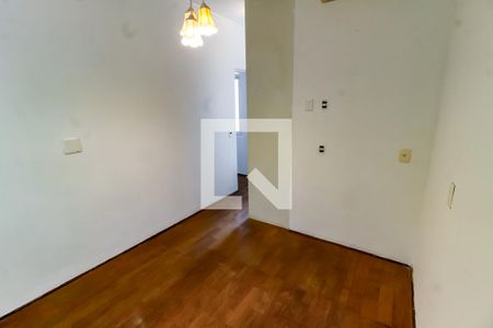 Casa à venda com 335m², 3 quartos e 4 vagas Casa à venda com 335m², 3 quartos e 4 vagasSuíte 2