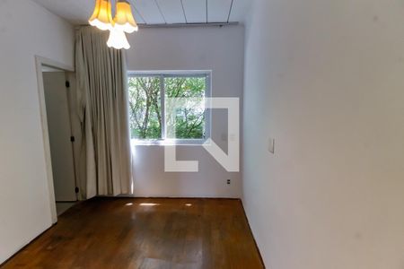 Casa à venda com 335m², 3 quartos e 4 vagas Casa à venda com 335m², 3 quartos e 4 vagasSuíte 2