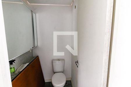 Casa à venda com 335m², 3 quartos e 4 vagas Casa à venda com 335m², 3 quartos e 4 vagasBanheiro - Quarto 3