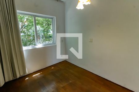 Casa à venda com 335m², 3 quartos e 4 vagas Casa à venda com 335m², 3 quartos e 4 vagasSuíte 2