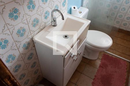 Casa à venda com 227m², 3 quartos e 4 vagas Casa à venda com 227m², 3 quartos e 4 vagasBANHEIRO