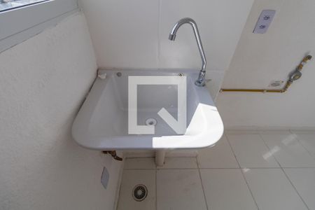 Apartamento para alugar com 44m², 2 quartos e sem vaga Apartamento para alugar com 44m², 2 quartos e sem vagaCozinha e Área de Serviço