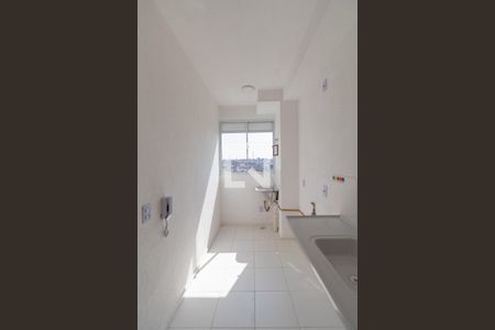 Apartamento para alugar com 44m², 2 quartos e sem vaga Apartamento para alugar com 44m², 2 quartos e sem vagaCozinha e Área de Serviço