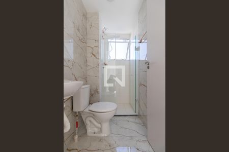 Apartamento para alugar com 44m², 2 quartos e sem vaga Apartamento para alugar com 44m², 2 quartos e sem vagaBanheiro