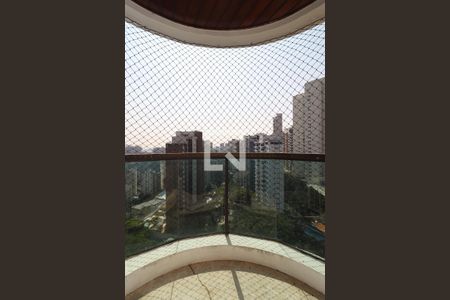 Apartamento à venda com 250m², 3 quartos e 4 vagasSuíte 1