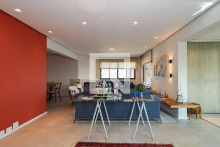 Apartamento à venda com 250m², 3 quartos e 4 vagasSala