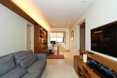 Apartamento à venda com 250m², 3 quartos e 4 vagasSala de TV