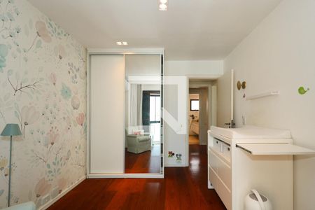 Apartamento à venda com 250m², 3 quartos e 4 vagasSuíte 3